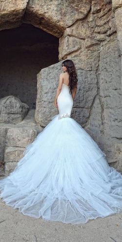 Enzoani White Size 14 Custom Plus Size Floor Length Mermaid Dress on Queenly