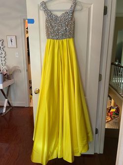 Ashley Lauren Yellow Size 2 Floor Length Ball gown on Queenly