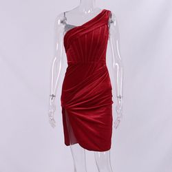 Unbranded  Red Size 6 Floor Length Velvet Side slit Dress on Queenly