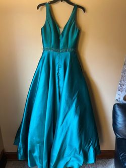 Lets Green Size 4 Floor Length Ball gown on Queenly