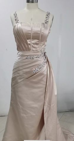 Nude Size 0 Mermaid Dress on Queenly