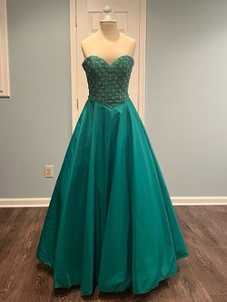 Sherri Hill Green Size 0 Pageant Ball gown on Queenly