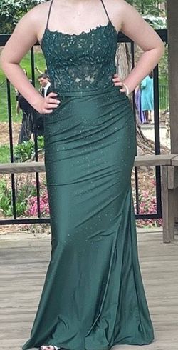 Green Size 10 Straight Dress on Queenly