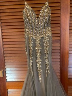 Jovani Gold Size 2 Prom Sequined Jewelled Mermaid Dress on Queenly