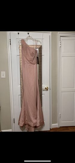 Mac Duggal Pink Size 4 Black Tie Military Wedding Guest Mermaid Dress on Queenly