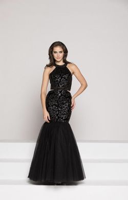 Colors Black Size 0 Floor Length Military Tulle Mermaid Dress on Queenly