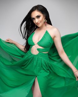 Miss Circle Green Size 0 Floor Length Photo Shoot A-line Dress on Queenly