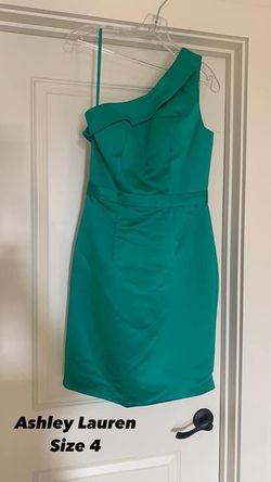 Ashley Lauren Green Size 4 One Shoulder 50 Off Midi Cocktail Dress on Queenly