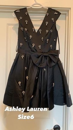 Ashley Lauren Black Size 6 Floor Length Midi Cocktail Dress on Queenly