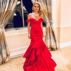Mac Duggal Red Size 4 Floor Length Mermaid Dress on Queenly