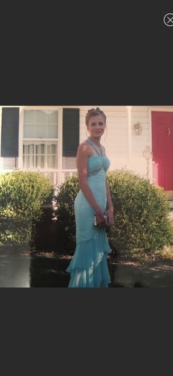 Alyce Paris Green Size 0 Prom Straight Dress on Queenly