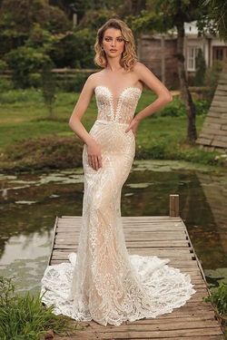 Style Grecia  Chic Nostalgia Nude Size 12 Plunge Custom Plus Size Lace Mermaid Dress on Queenly