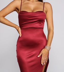 Style 05002-1153 Windsor Red Size 12 Homecoming Side slit Dress on Queenly