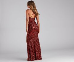 Style 05002-2084 Windsor Red Size 16 Print Side slit Dress on Queenly
