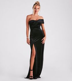 Style 05002-2772 Windsor Black Size 8 Sweetheart Floor Length Tall Height Velvet Side slit Dress on Queenly
