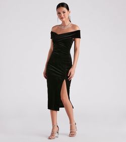 Style 05001-1402 Windsor Black Size 16 Mini Velvet Sequin Cocktail Sleeves Side slit Dress on Queenly