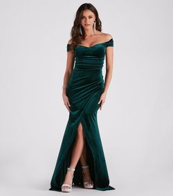 Style 05002-2612 Windsor Green Size 0 Sweetheart Mini Euphoria Padded Side slit Dress on Queenly