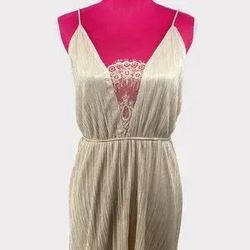 Spirit of Grace Gold Size 6 Euphoria Cocktail Dress on Queenly