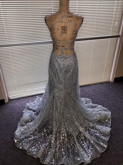Silver Size 8 Mermaid Dress on Queenly