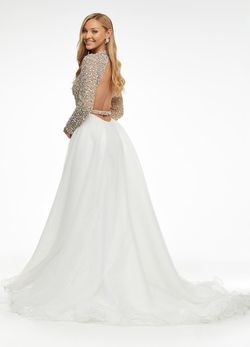 Ashley Lauren White Size 2 Floor Length Side slit Dress on Queenly