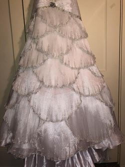 Diaas White Size 12 Jewelled 50 Off Floor Length Ball gown on Queenly