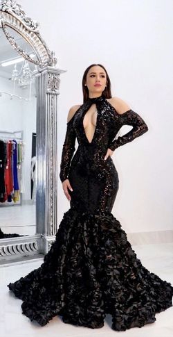 Black Size 12 Mermaid Dress on Queenly