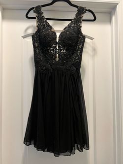 Sherri Hill Black Size 0 Homecoming Party Midi Cocktail Dress on Queenly