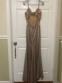Camille La Vie Gold Size 8 Free Shipping Polyester Straight Dress on Queenly