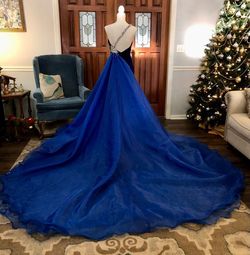 Jovani Royal Blue Size 6 Side Slit Floor Length Velvet Train Dress on Queenly