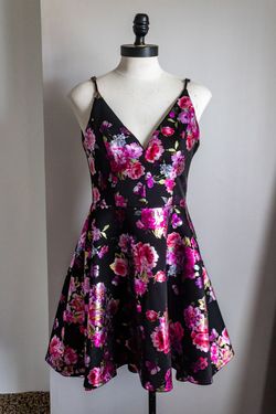 B. Darlin Multicolor Size 10 Tall Height Floral Shiny Backless A-line Dress on Queenly