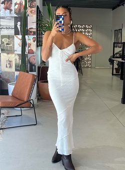 Style 1167052 Princess Polly White Size 12 Plus Size Tall Height Jersey Straight Dress on Queenly