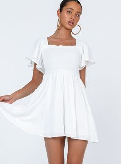 Style 1146618 Princess Polly White Size 0 Sleeves Bridal Shower Cocktail Dress on Queenly