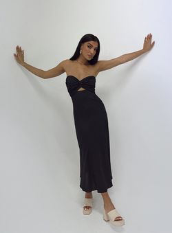Style 1178478 Princess Polly Black Size 12 Floor Length Plus Size Midi Cocktail Dress on Queenly