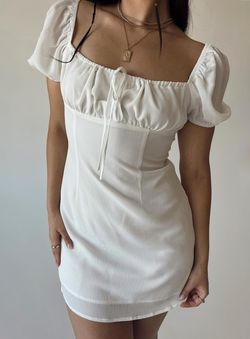 Style 1171635 Princess Polly White Size 6 Euphoria Sleeves Jersey Summer Cocktail Dress on Queenly