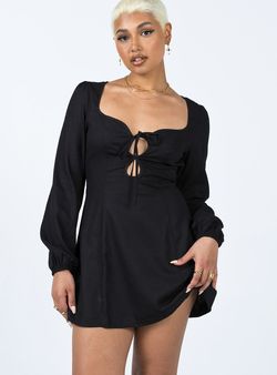Style 1178520 Princess Polly Black Size 4 Tall Height Long Sleeve Cocktail Dress on Queenly