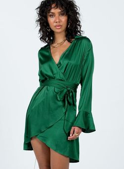 Style 1184559 Princess Polly Green Size 6 Flare Polyester Cocktail Dress on Queenly
