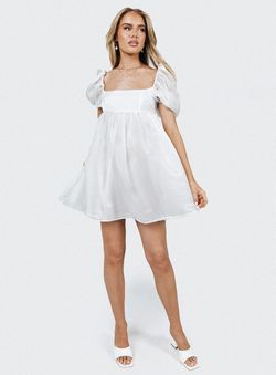 Style 1179807 Princess Polly White Size 4 Summer Polyester Bachelorette Cocktail Dress on Queenly