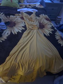 Gold Size 6 Mermaid Dress on Queenly