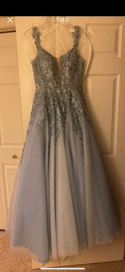 Ellie Wilde Blue Size 0 Quinceanera Floor Length Ball gown on Queenly