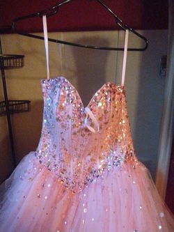 Paparazzi Pink Size 6 Ball gown on Queenly