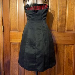 Morgan and Co Black Size 0 Cocktail Dress on Queenly