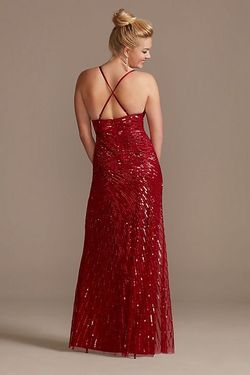 Red Size 8 Ball gown on Queenly