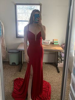 Hebeos Red Size 4 50 Off Train Dress on Queenly