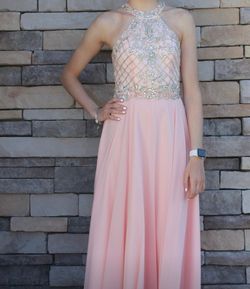 Dancing Queen Pink Size 0 Prom Ball gown on Queenly