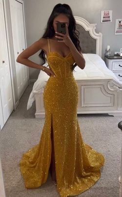 Style -1 Yellow Size 6 Side slit Dress on Queenly