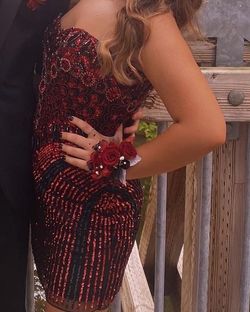 Sherri Hill Red Size 2 Black Tie Prom Midi Cocktail Dress on Queenly