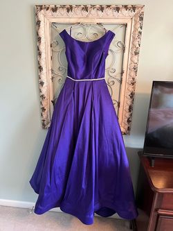 Mac Duggal Purple Size 6 Pageant Floor Length Free Shipping Ball gown on Queenly