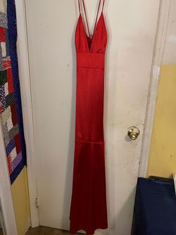 Windsor Red Size 0 Military Silk Floor Length Straight Dress on Queenly