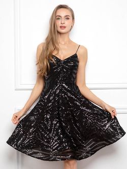 Style FSWD0125 Faeriesty Black Size 4 Sequin Euphoria Tall Height Cocktail Dress on Queenly