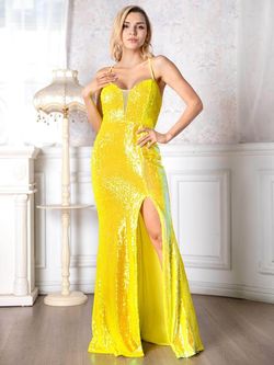 Style FSWD0188 Faeriesty Yellow Size 4 Jewelled Spaghetti Strap Straight Dress on Queenly